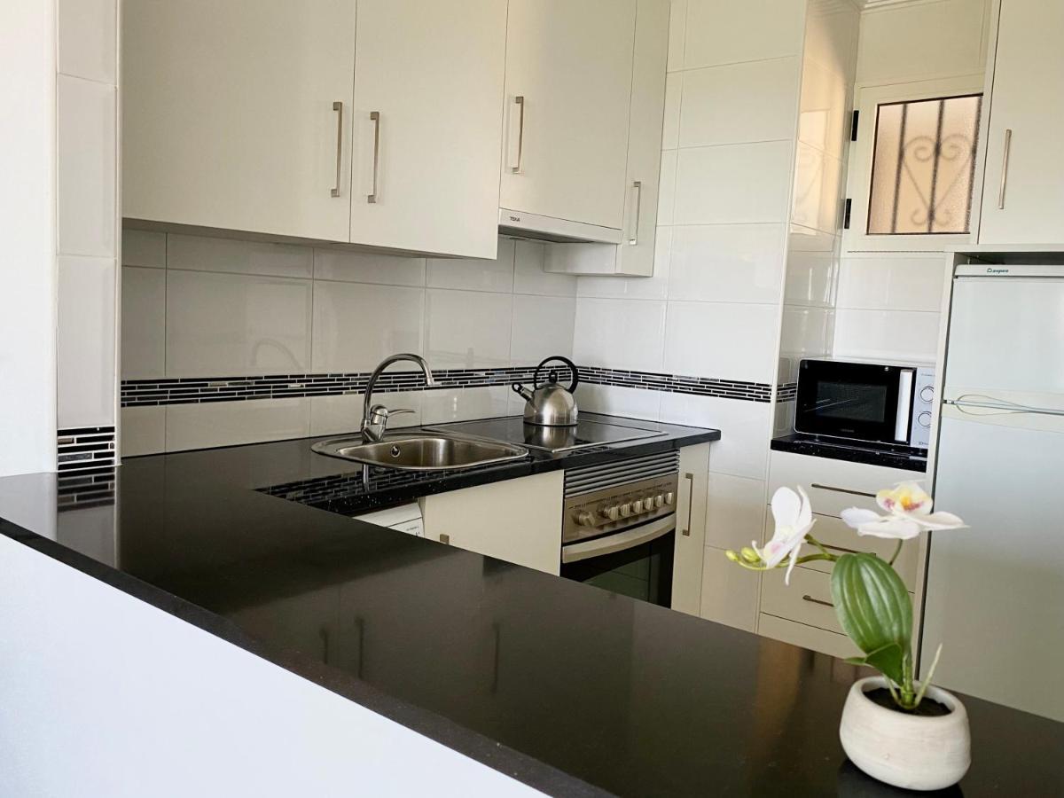 Apartamento Hermosa Glea Campoamor Luaran gambar