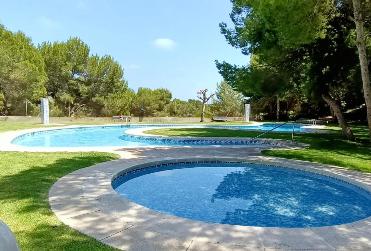 Apartamento Hermosa Glea Campoamor Luaran gambar